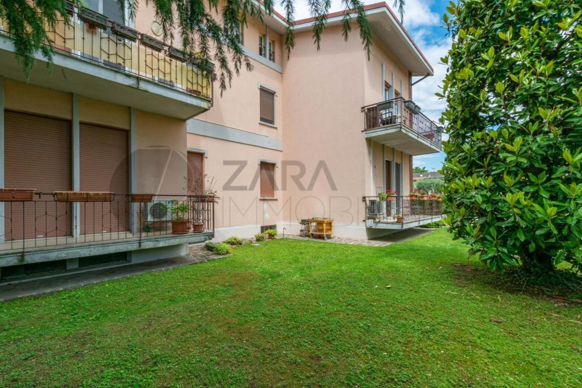 Sirmione, Appartamento Colombare Exteriör bild