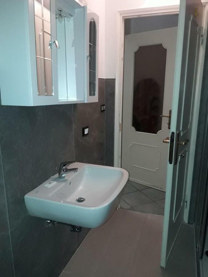 Sirmione, Appartamento Colombare Exteriör bild